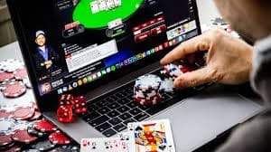 Langkah instalasi aplikasi dan77 dari perangkat mobile